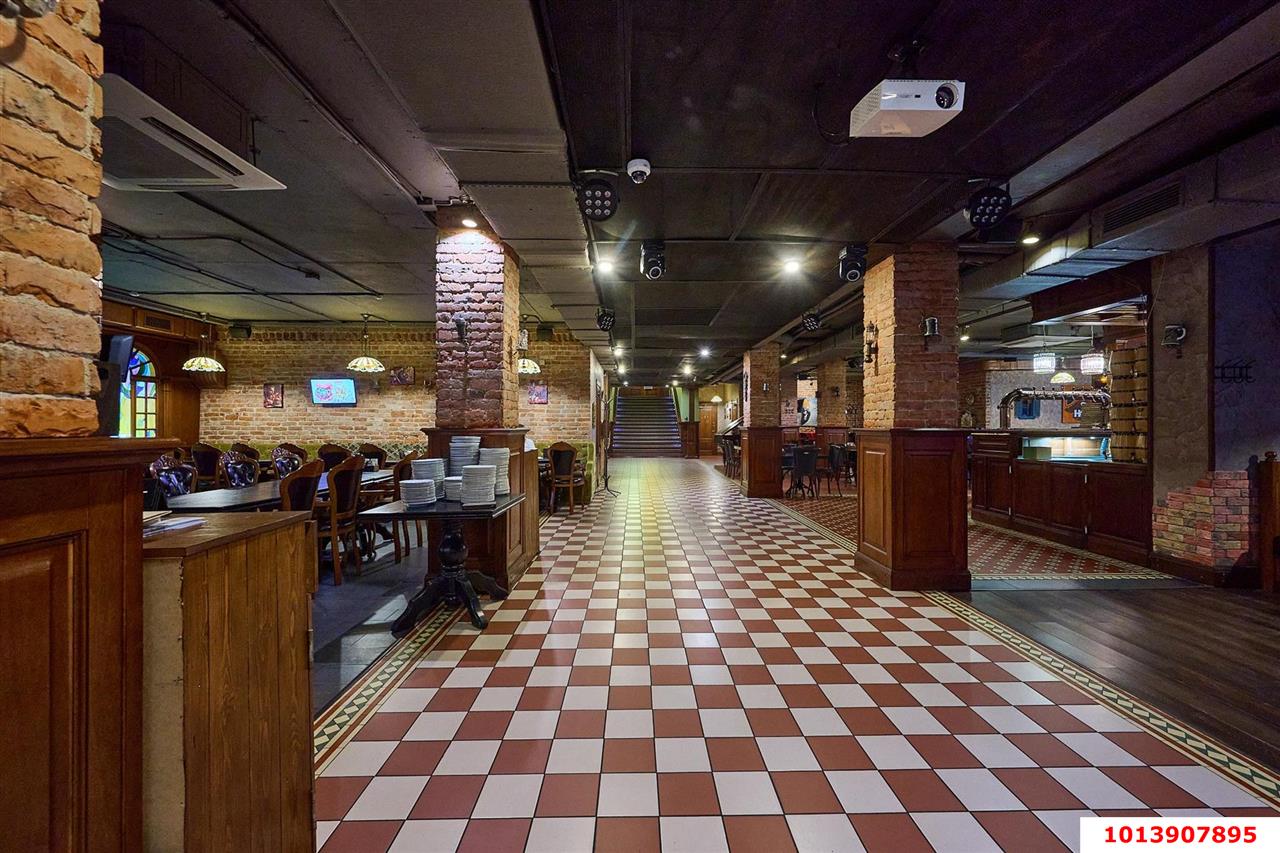 Фото №2: Коммерция 728 м² - Краснодар, мкр. Западный внутригородской округ, ул. имени Дзержинского, 35/2