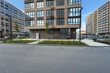 Фото №3: Торговое помещение 69 м² - Краснодар, мкр. 9-й километр, ул. Ярославская, 115к2