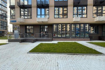 Фото №2: Торговое помещение 69 м² - Краснодар, мкр. 9-й километр, ул. Ярославская, 115к2