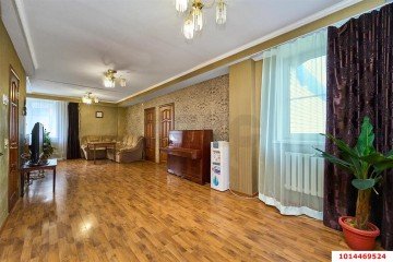 Фото №1: 3-комнатная квартира 122 м² - Краснодар, мкр. Юбилейный, пр-кт Чекистов, 42