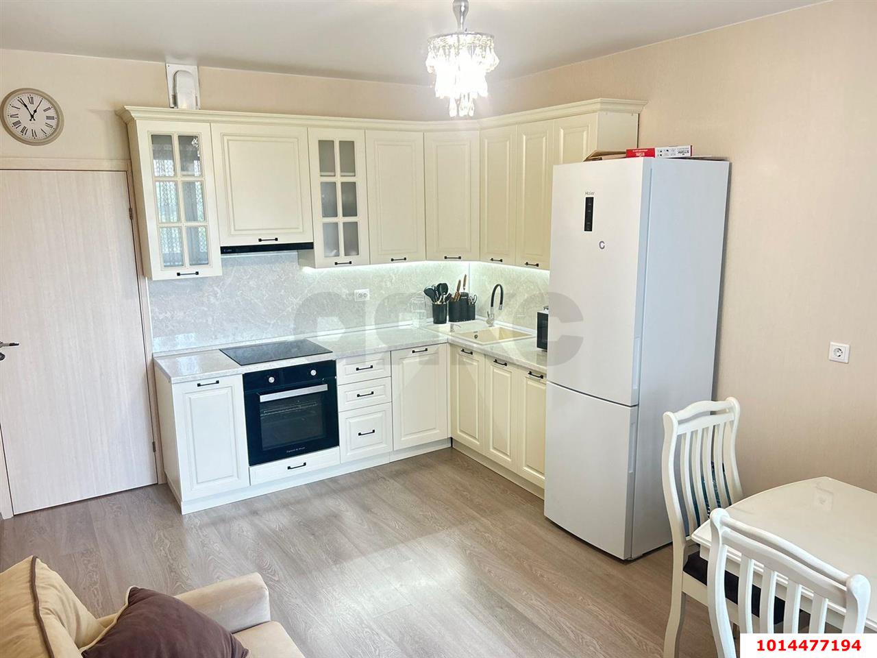 Фото №2: 1-комнатная квартира 50 м² - Краснодар, жилой комплекс Стрижи, ул. Автолюбителей, 1Г