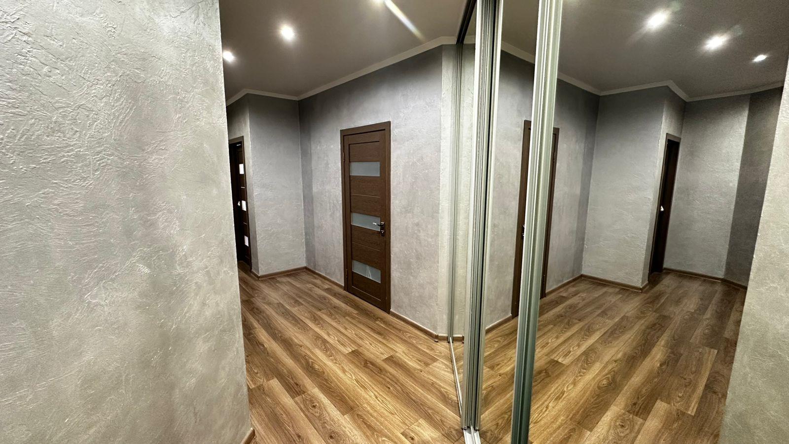 Фото №3: 3-комнатная квартира 83 м² - Краснодар, жилой комплекс Бауинвест, мкр. Прикубанский внутригородской округ, ул. имени 40-летия Победы, 184к2