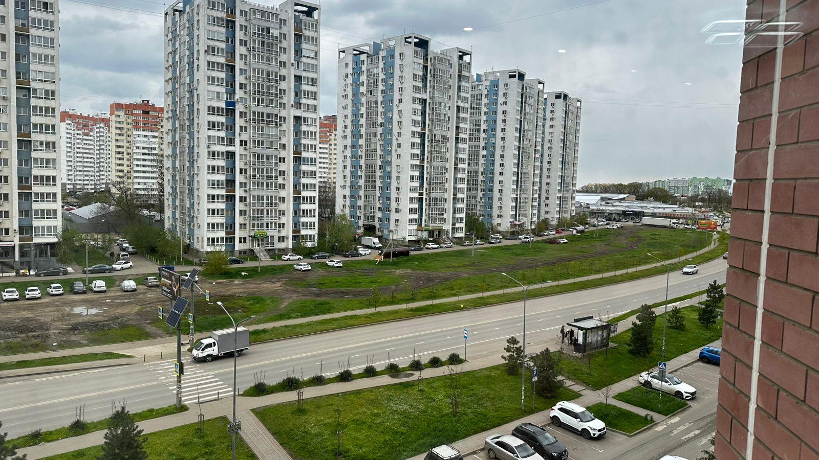 Фото №8: 3-комнатная квартира 83 м² - Краснодар, жилой комплекс Бауинвест, мкр. Прикубанский внутригородской округ, ул. имени 40-летия Победы, 184к2