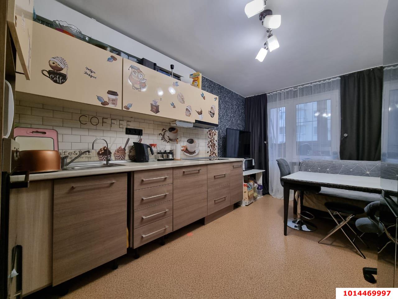 Фото №1: 2-комнатная квартира 60 м² - Краснодар, Юбилейный, ул. Рождественская набережная, 35