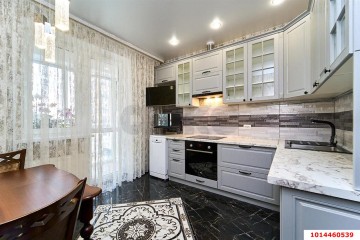 Фото №1: 2-комнатная квартира 63 м² - Краснодар, мкр. жилой комплекс Седьмой Континент, ул. Совхозная, 1к4