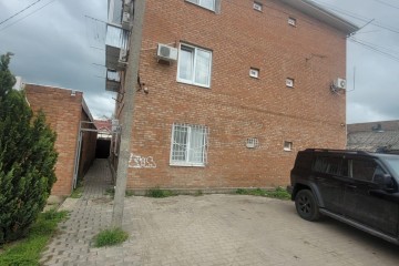 Фото №1: 2-комнатная квартира 45 м² - Краснодар, мкр. 9-й километр, ул. Волгоградская, 5