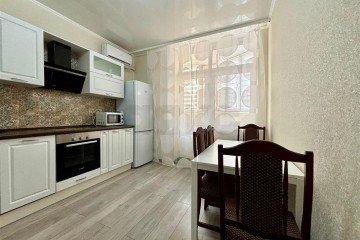 Фото №2: 1-комнатная квартира 43 м² - Краснодар, мкр. Губернский, ул. им. Героя Яцкова И.В., 15к2