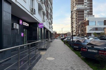 Фото №2: Торговое помещение 82 м² - Краснодар, ж/м Пашковский, 
