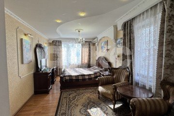 Фото №1: 3-комнатная квартира 57 м² - Мариуполь, р. Центральный, пр-кт Ленина, 95