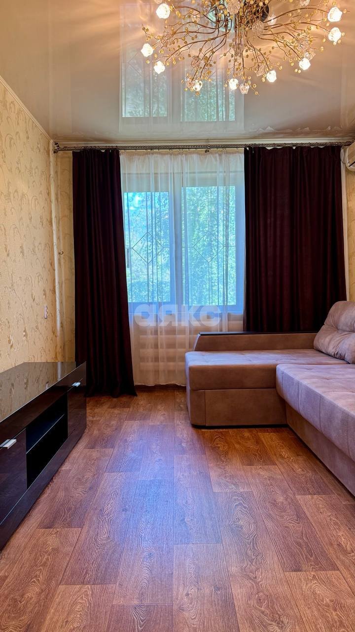 Фото №8: 3-комнатная квартира 60 м² - Мариуполь, Азовский, ул. 130-й Таганрогской Дивизии, 7