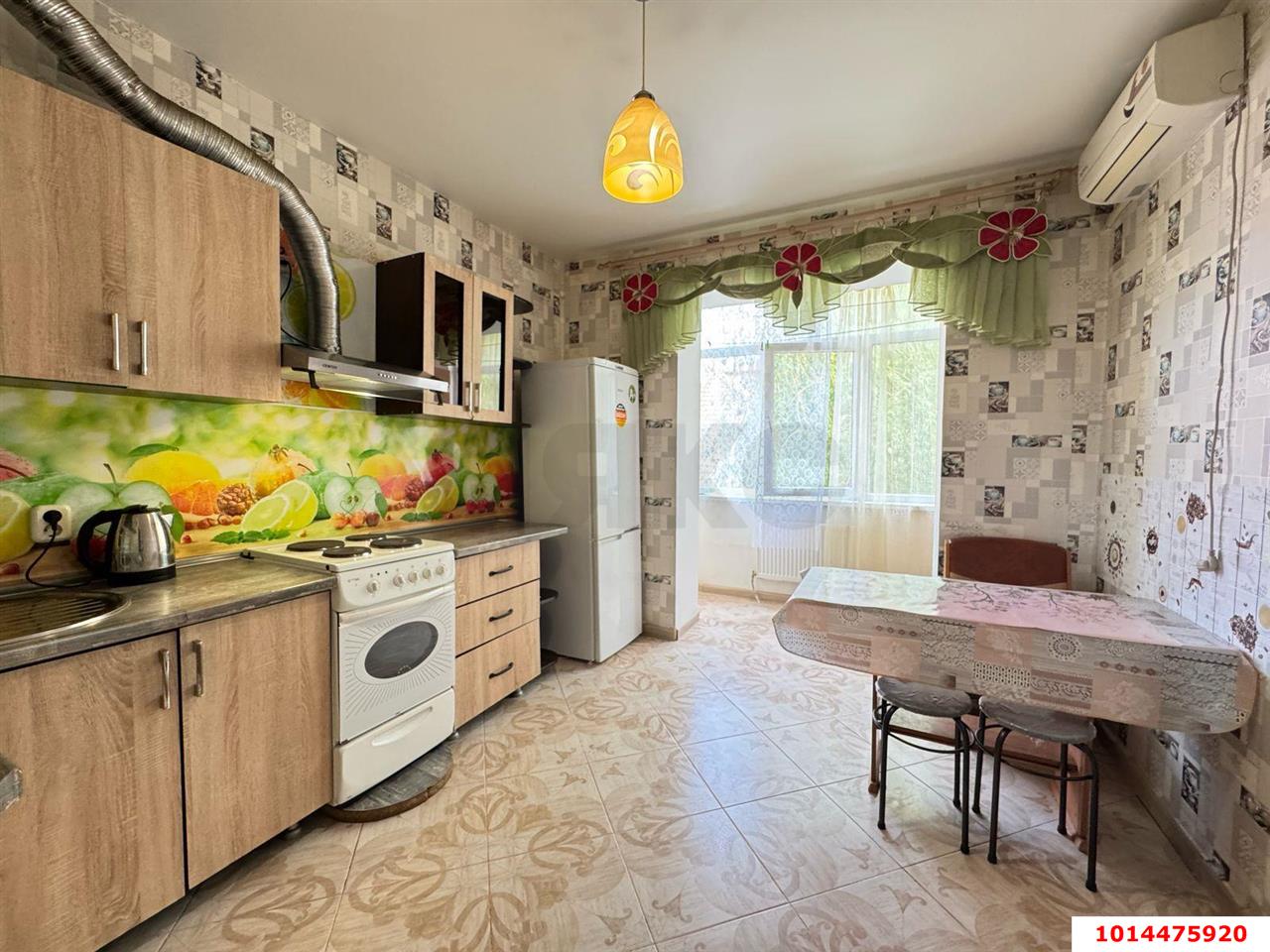 Фото №1: 2-комнатная квартира 50 м² - Российский, Прикубанский внутригородской округ, ул. имени В.М. Комарова, 50