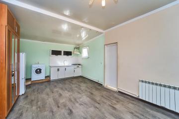 Фото №1: 2-комнатная квартира 38 м² - Краснодар, мкр. Центральный, ул. Леваневского, 3