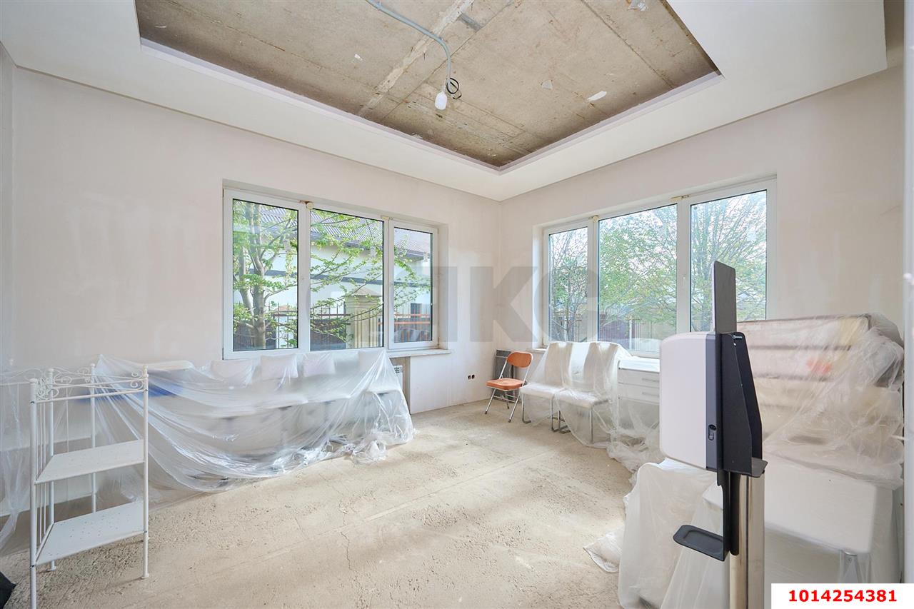 Фото №12: Дом 487 м² + 11.2 сот. - Краснодар, Западный внутригородской округ, Горогороды, мкр. Центральный, ул. Краснодонская, 39