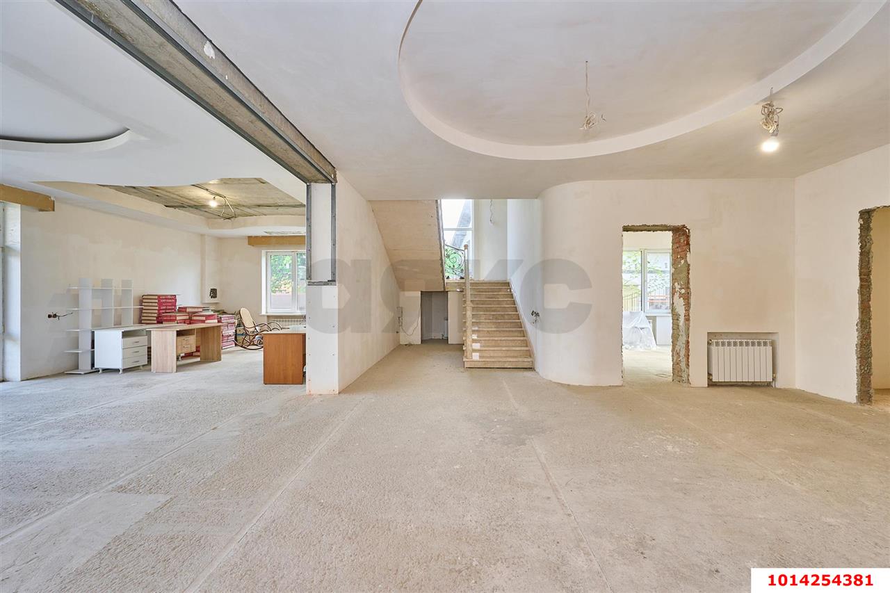 Фото №24: Дом 487 м² + 11.2 сот. - Краснодар, Центральный, ул. Краснодонская, 39