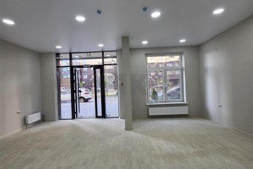 Фото №1: Торговое помещение 47 м² - Краснодар, мкр. жилой комплекс Ракурс, 