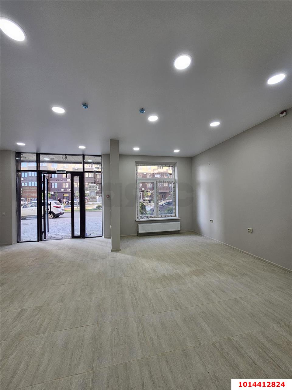 Фото №2: Торговое помещение 47 м² - Краснодар, жилой комплекс Ракурс