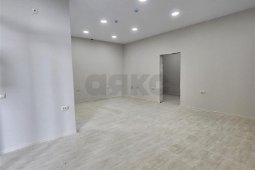 Фото №3: Торговое помещение 47 м² - Краснодар, мкр. жилой комплекс Ракурс, 