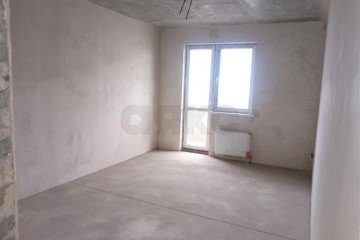 Фото №1: 1-комнатная квартира 52 м² - Краснодар, мкр. Камвольно-суконный Комбинат, ул. Магистральная, 11