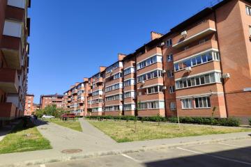 Фото №1: 1-комнатная квартира 32 м² - Новая Адыгея, мкр. жилой комплекс Родной Дом, ул. Бжегокайская, 31/4к2