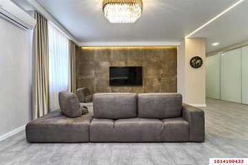 Фото №1: 3-комнатная квартира 140 м² - Краснодар, мкр. Центральный, ул. имени Пушкина, 12