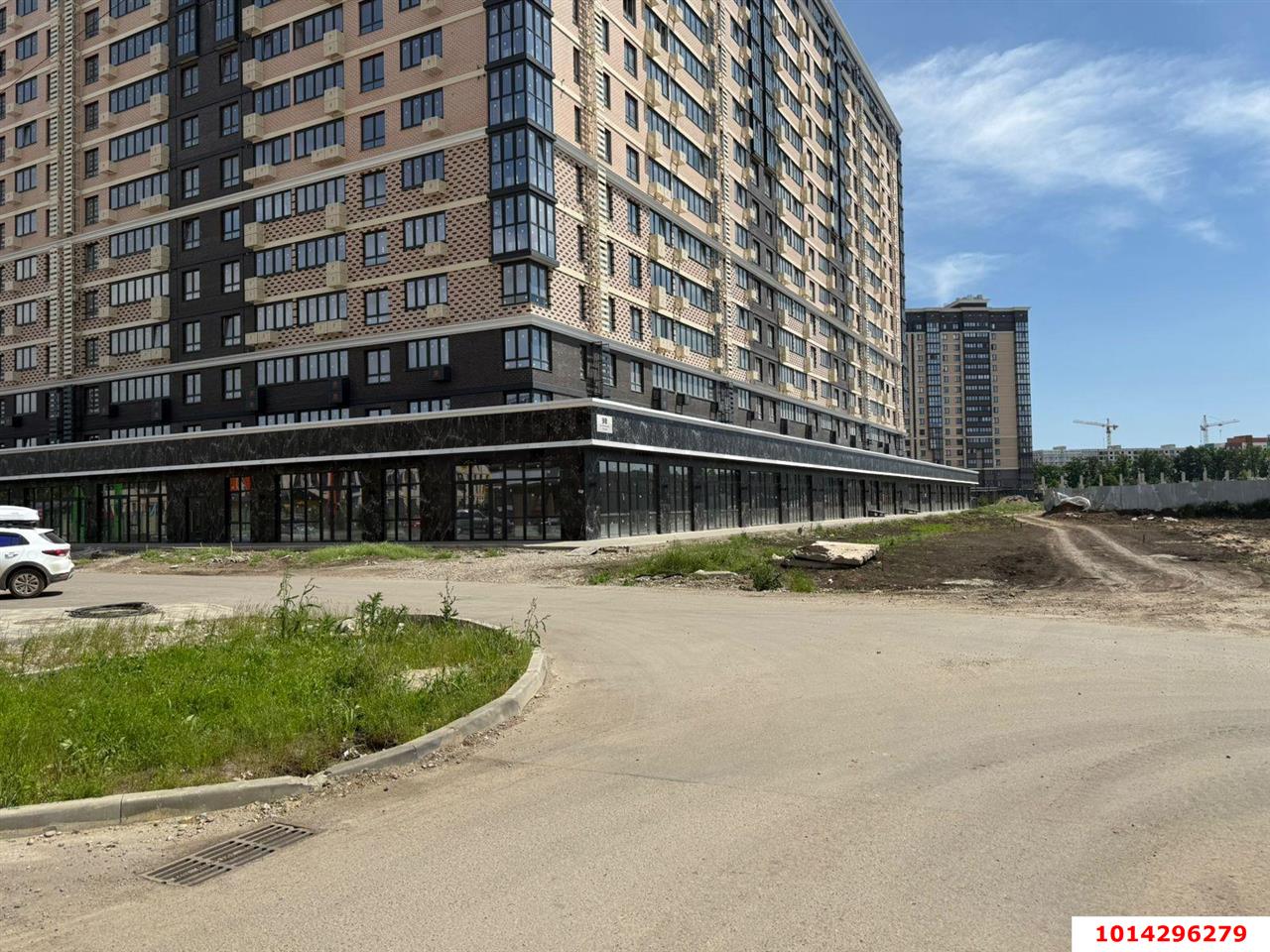 Фото №9: Торговое помещение 81 м² - Краснодар, жилой комплекс Сармат, ул. Константина Гондаря, 98