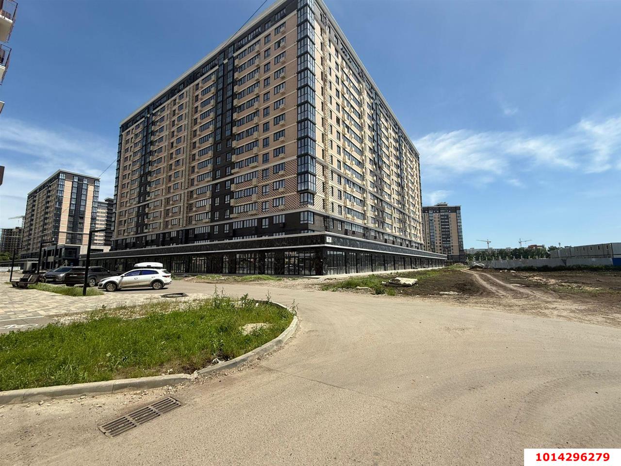Фото №8: Торговое помещение 81 м² - Краснодар, жилой комплекс Сармат, ул. Константина Гондаря, 98