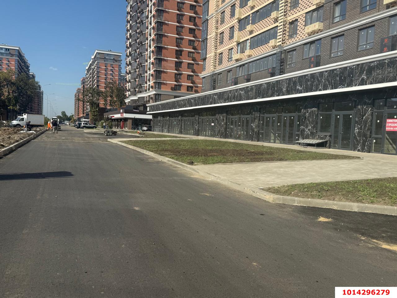 Фото №7: Торговое помещение 81 м² - Краснодар, жилой комплекс Сармат, ул. Константина Гондаря, 98