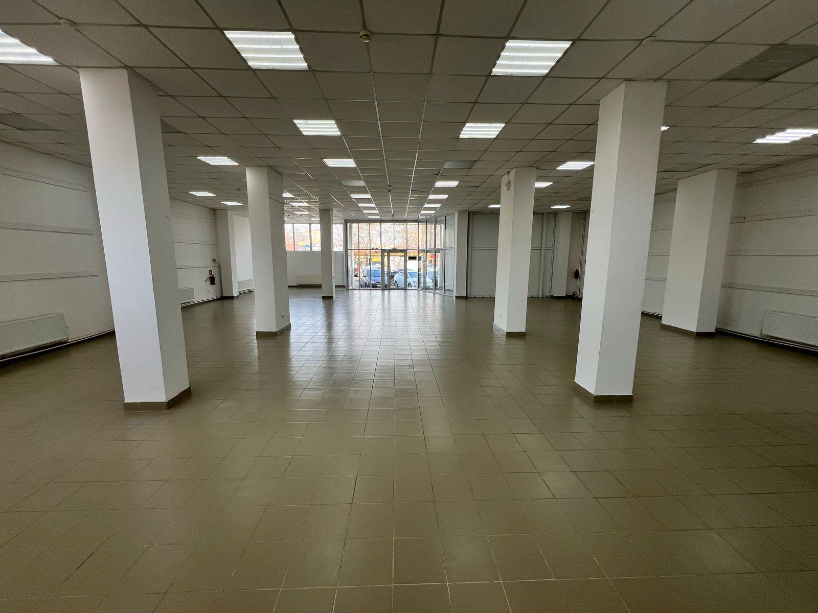 Фото №6: Коммерция 275 м² - Майкоп, мкр. Центр, ул. Крестьянская, 209