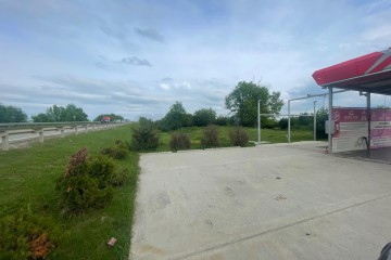 Фото №1: Коммерческая земля 175 сот. - Ильский, ул. Мира, 1Б