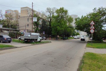 Фото №2: Гараж 48 м² - Краснодар, мкр. Черёмушки, 