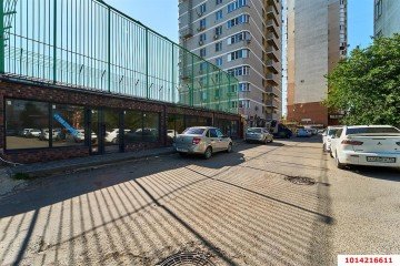 Фото №4: Торговое помещение 59 м² - Краснодар, мкр. имени Маршала Жукова, ул. Александра Покрышкина