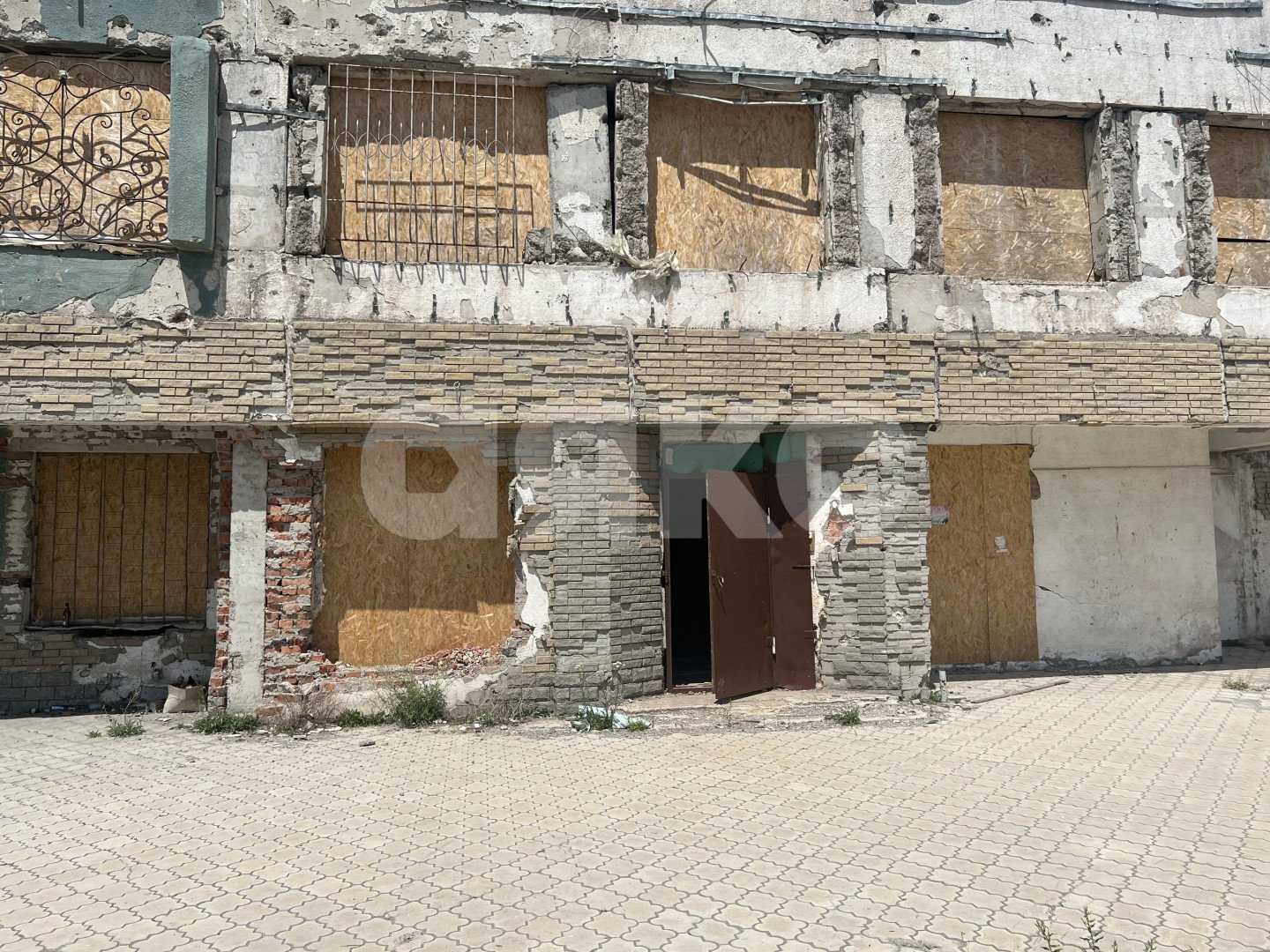 Фото №1: Коммерция 500 м² - Мариуполь, 20-й, пр-кт Строителей, 161