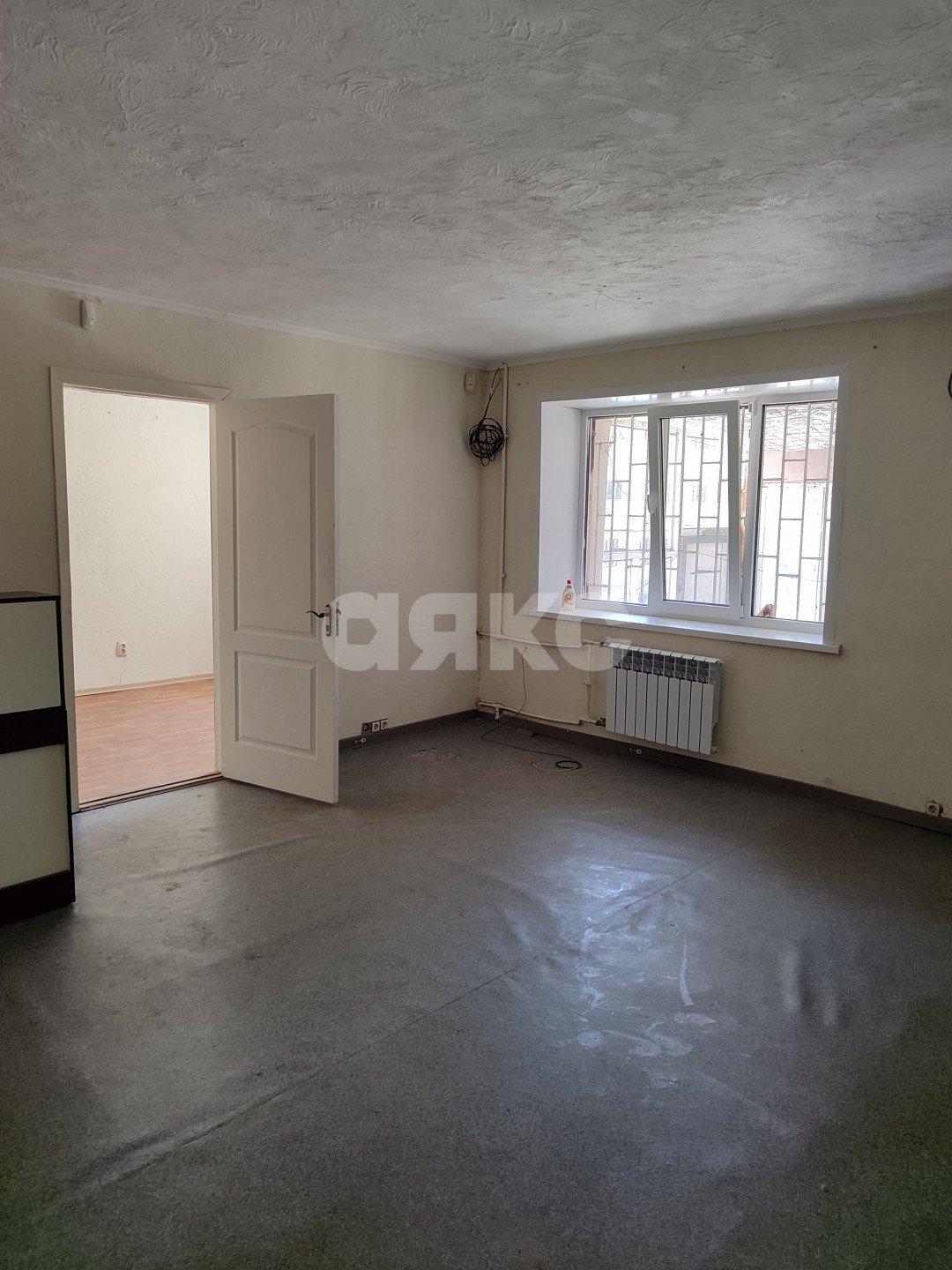 Фото №2: Коммерция 55 м² - Мариуполь, Центральный, пр-кт Нахимова, 105
