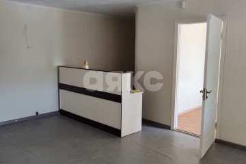 Фото №3: Коммерция 55 м² - Мариуполь, р. Центральный, пр-кт Нахимова, 105