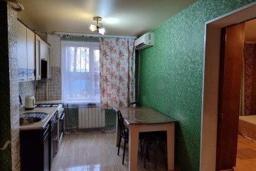 Фото №1: 2-комнатная квартира 52 м² - Краснодар, мкр. Комсомольский, ул. Сормовская, 205