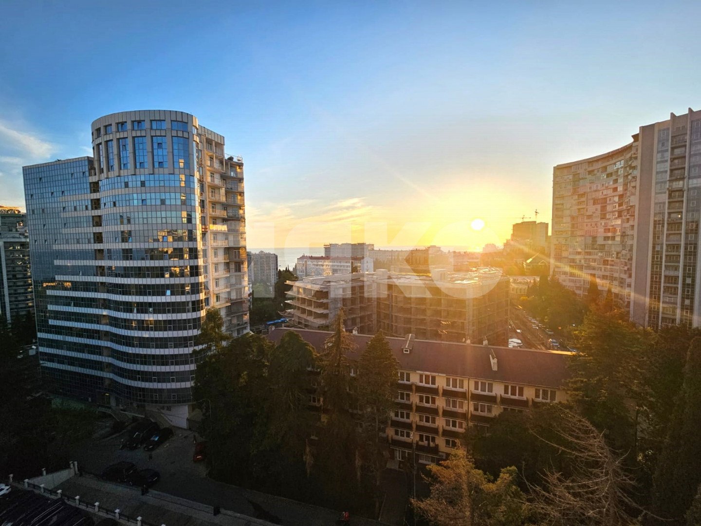 Фото №24: 1-комнатная квартира 88 м² - Сочи, Светлана, ул. Депутатская, 10Дк1