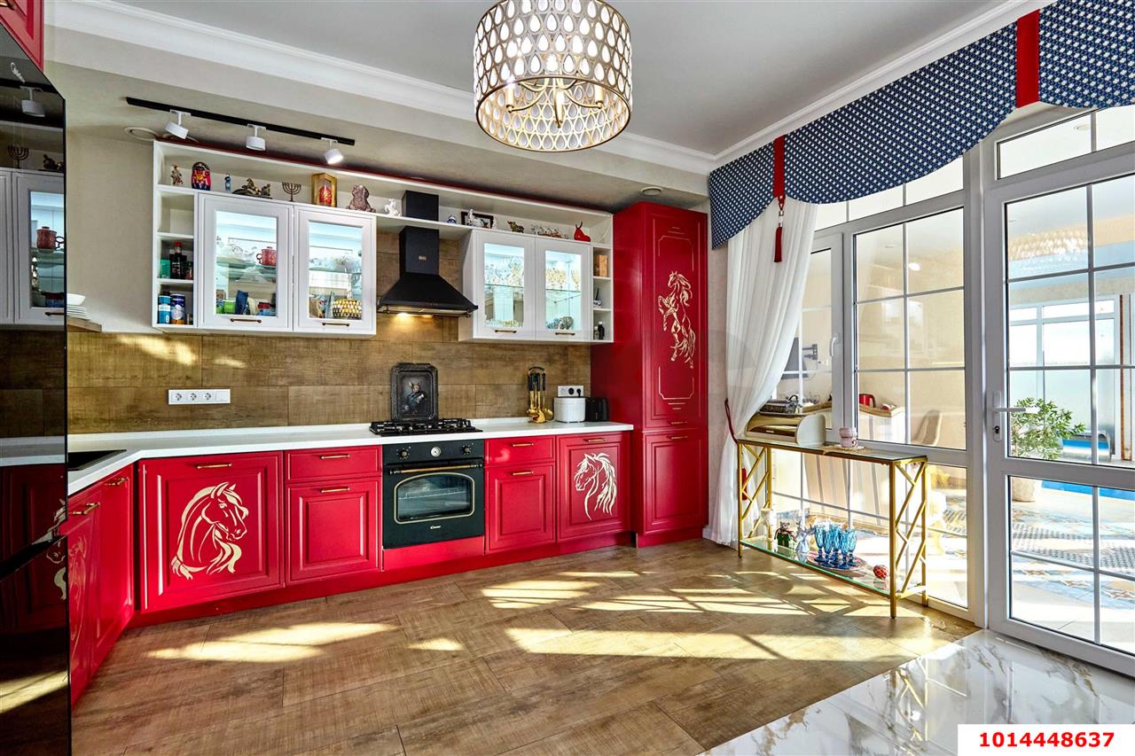 Фото №15: Дом 235 м² + 3 сот. - Краснодар, Прикубанский внутригородской округ, мкр. КП Изумрудный город, ул. имени Виктора Тюрина, 18к1