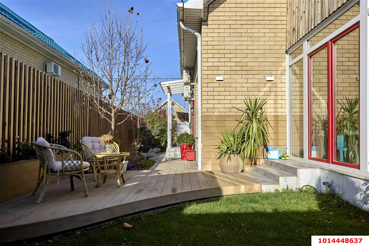 Фото №6: Дом 235 м² + 3 сот. - Краснодар, Прикубанский внутригородской округ, мкр. КП Изумрудный город, ул. имени Виктора Тюрина, 18к1