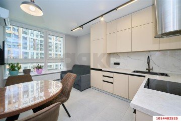 Фото №1: 1-комнатная квартира 40 м² - Краснодар, мкр. Центральный, 