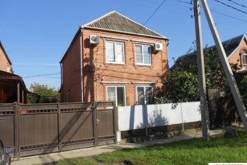 Фото №1: Дом 105 м² - Краснодар, мкр. 40 лет Победы, ул. 1 Мая, 124