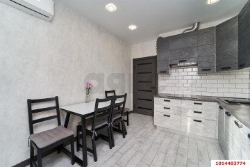Фото №3: 2-комнатная квартира 56 м² - Краснодар, мкр. жилой комплекс Маршал, ул. Гаражная, 87