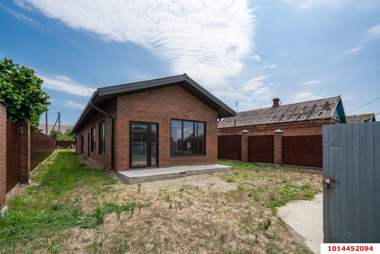 Фото №2: Студия 127 м² - Воронежская, ул. Садовая, 126А