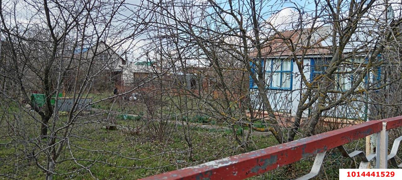 Фото №2: Земельный участок 6.1 сот. - Железнодорожник-3, мкр. Карасунский внутригородской округ, ул. Лунная, 206