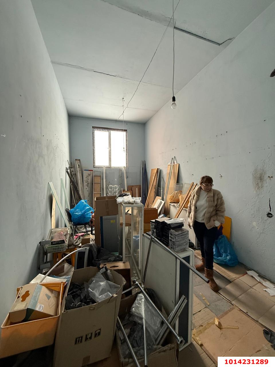 Фото №3: Коммерция 24 м² - Краснодар, Центральный внутригородской округ, мкр. Дубинка, ул. Новороссийская, 2А