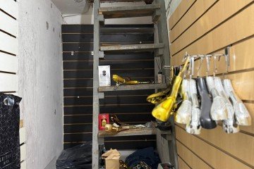 Фото №4: Торговое помещение 25 м² - Краснодар, мкр. Дубинка, ул. Новороссийская, 2А