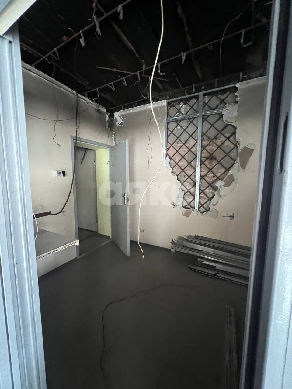 Фото №3: Коммерция 158 м² - Мариуполь, Центральный, пр-кт Ленина, 93