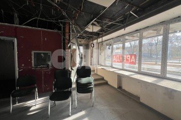 Фото №2: Коммерция 158 м² - Мариуполь, р. Центральный, пр-кт Ленина, 93