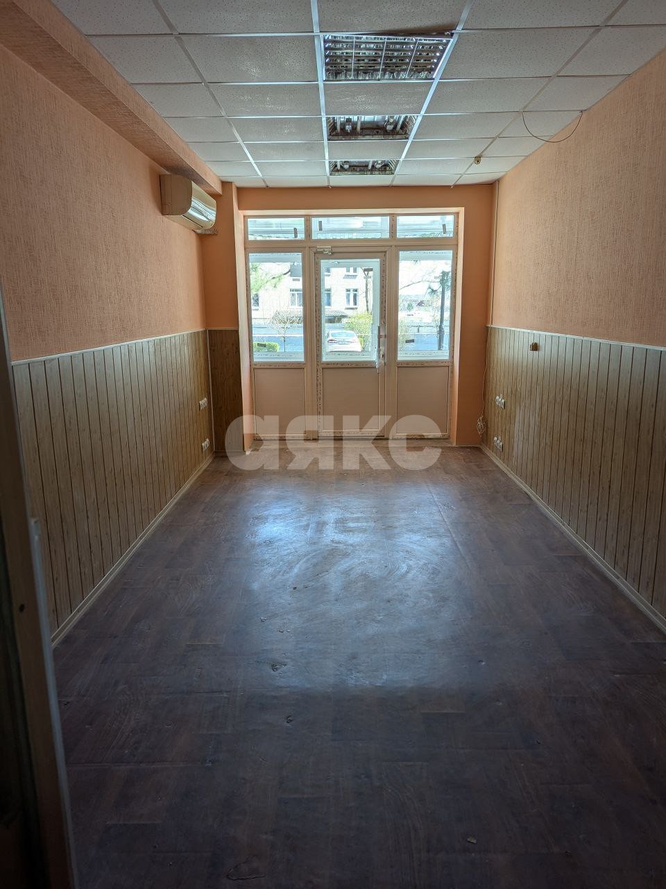 Фото №4: Коммерция 88 м² - Мариуполь, Центральный, ул. Бахмутская