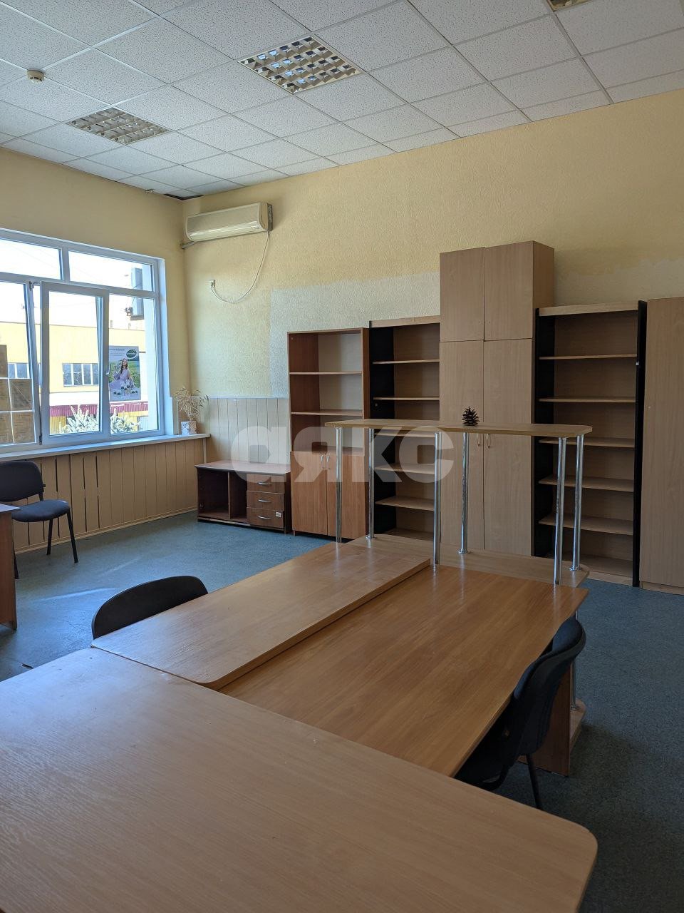 Фото №2: Коммерция 35 м² - Мариуполь, Центральный, ул. Бахмутская