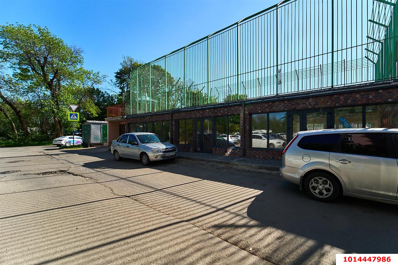 Фото №6: Торговое помещение 34 м² - Краснодар, имени Маршала Жукова, 